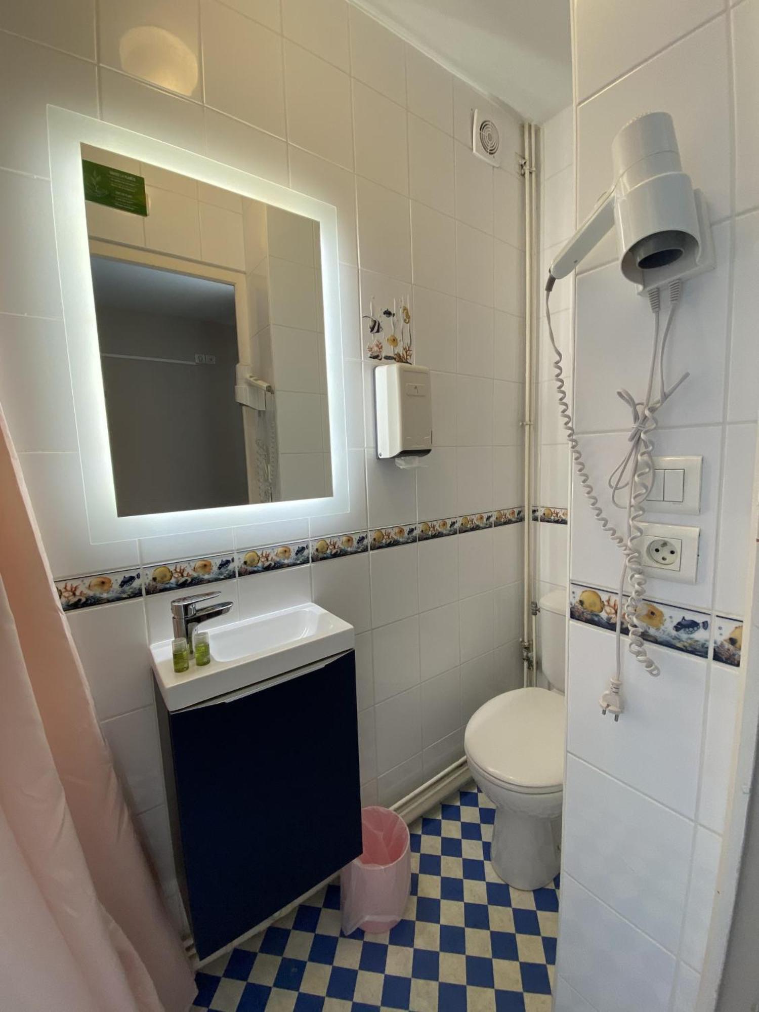 Hotel Et Le Marina Baie De La Baule Et Saint Nazaire 2*